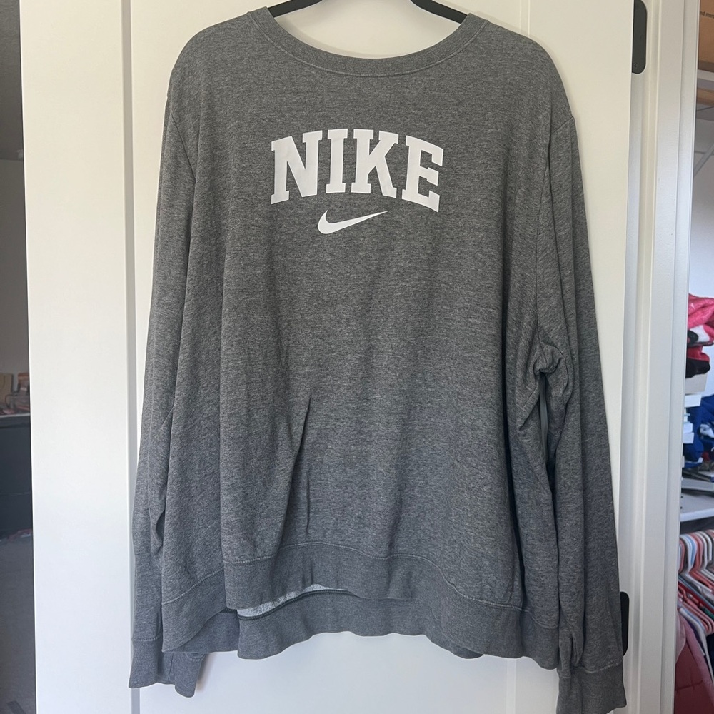 Gray Nike Sweater (Plus Size 3X)